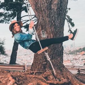 Meet your Posher, Jena